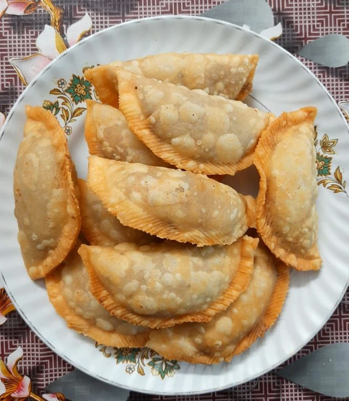 Kajjikayalu